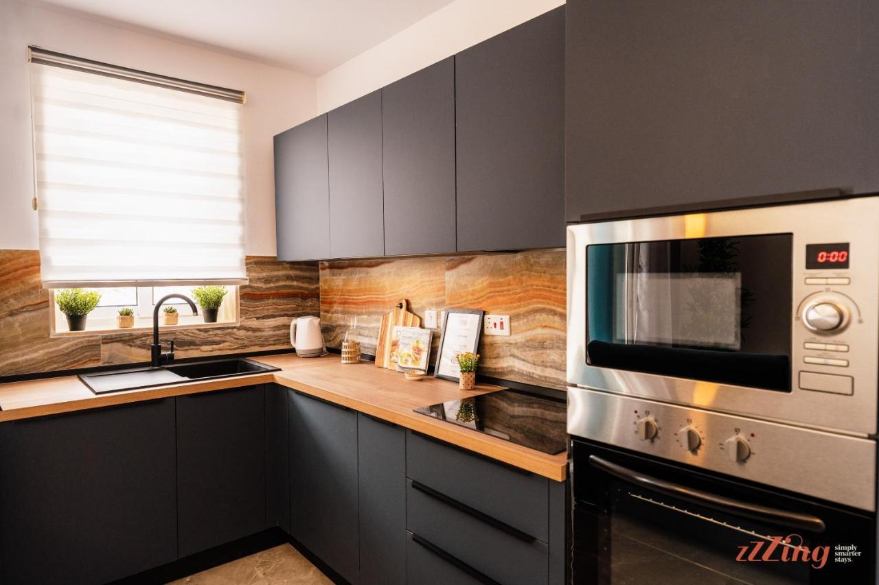 Seashore - Stunning Right By the sea Appartement